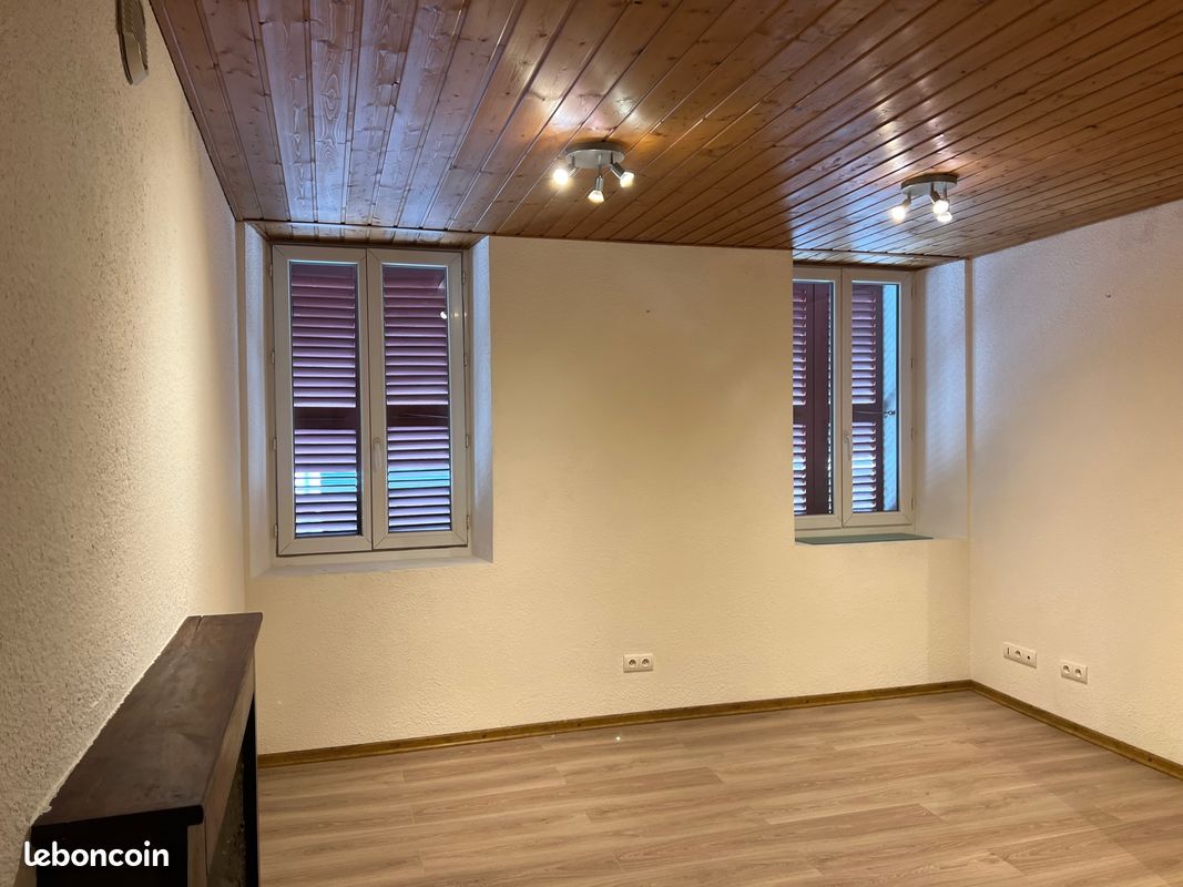 Appartement 1 pièce 23 m² · à Cruseilles · 22,7 m² · 620 €