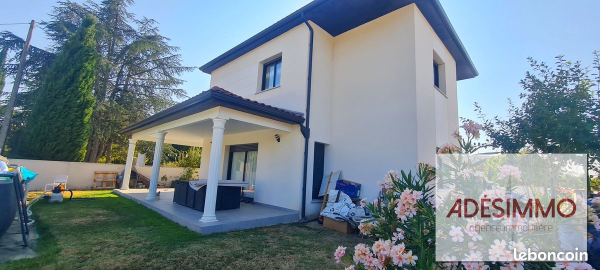 Maison 5 pièces 142 m² · à Longages · 142 m² · 369 200 €
