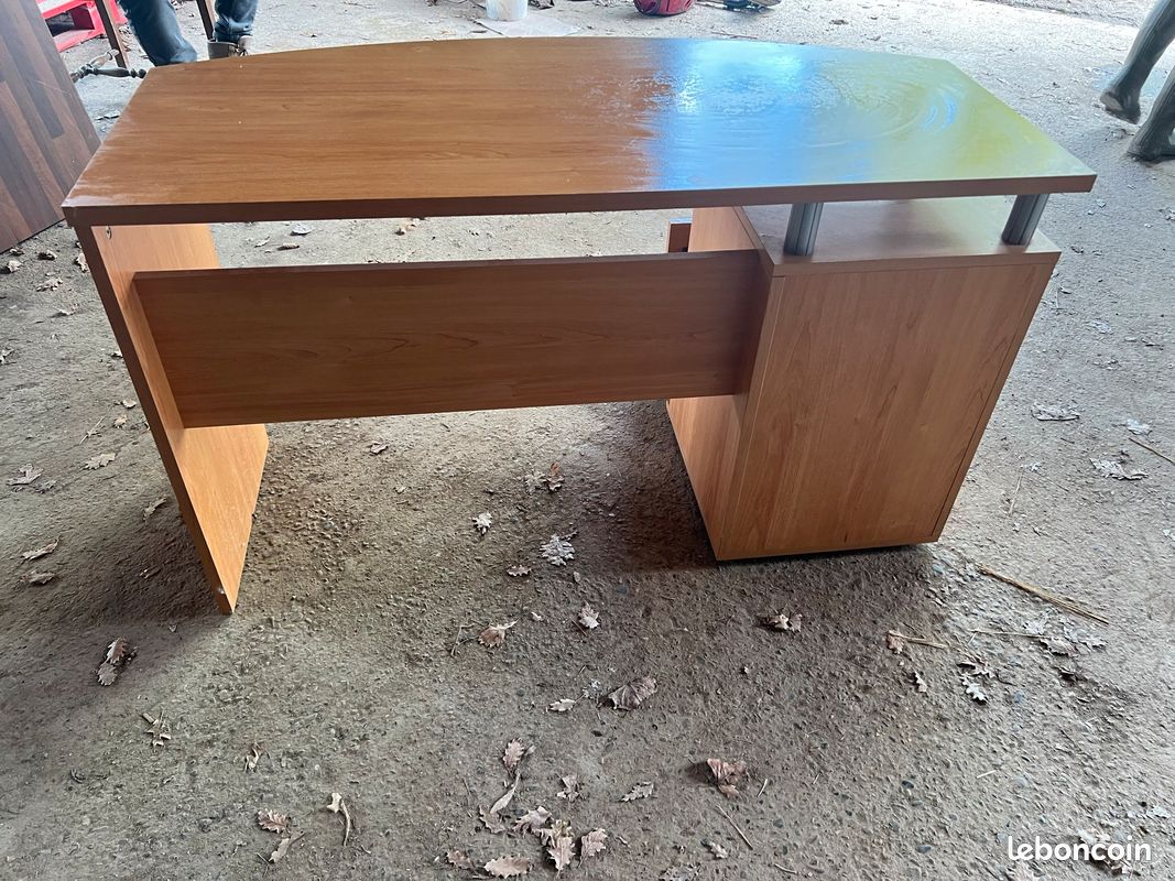 Bureau (image 3)