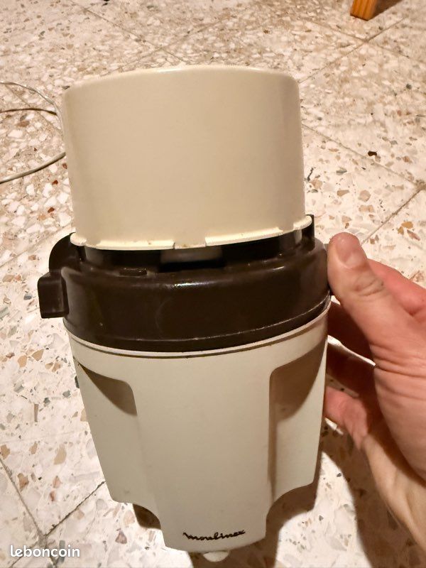 Robot Cuisine Moulinex Vintage – Hachoir Inclus – Modèle SGDG – Occasion