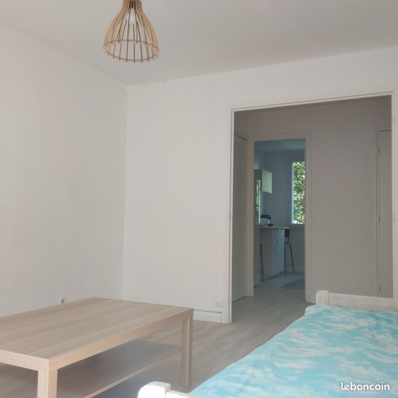 Appartement 3 pièces 57 m² · à Grenoble · 57 m² · 830 €