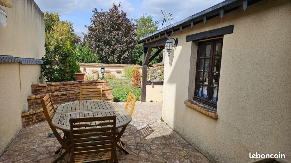 Maison 4 pièces 103 m² · à Parigné-le-Pôlin · 103 m² · 141 000 €