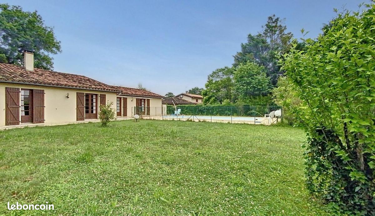 Maison 8 pièces 136 m² · à Castéra-Verduzan · 136 m² · 315 000 €