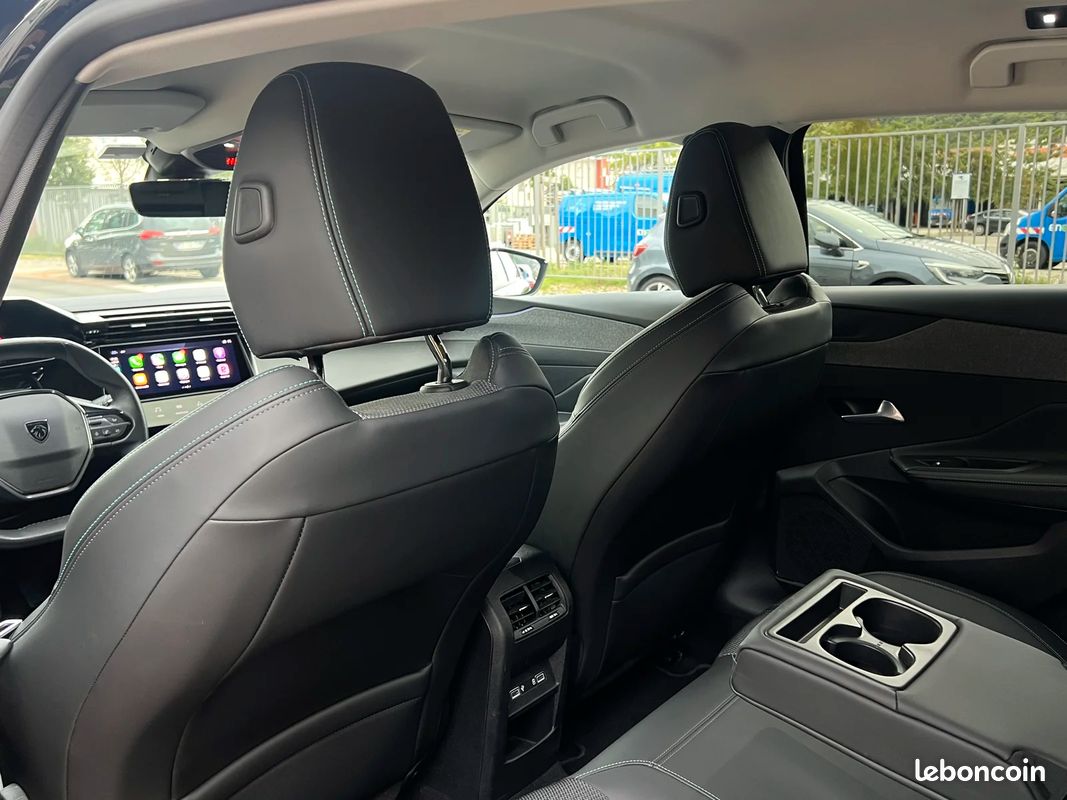 Peugeot 308 1,5 BLUE HDI 130 ALLURE CARPLAY - CAMÉRA 360 - ACC - LED (image 20)