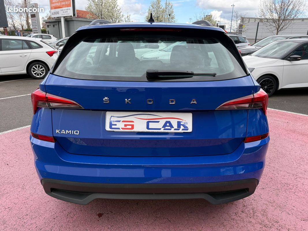 Skoda KAMIQ Active 1.0 TSI 95 ch 2022 (image 6)