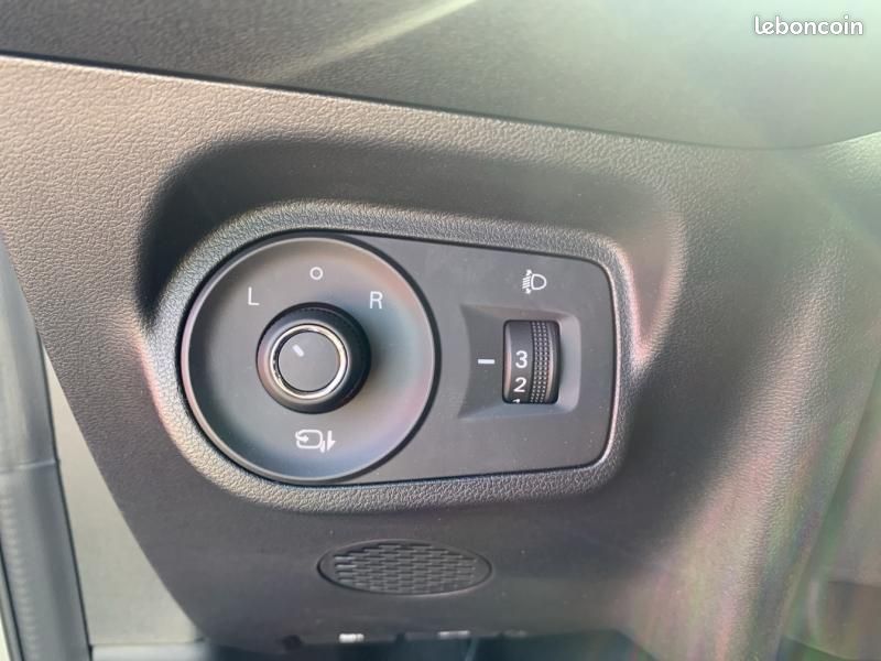 Mg motor MG3 Hybrid+ 195ch Luxury (image 25)