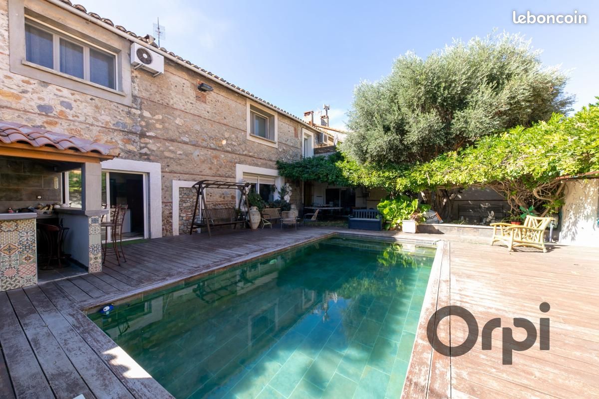 Maison 5 pièces 254 m² · à Villelongue-de-la-Salanque · 254 m² · 475 000 €
