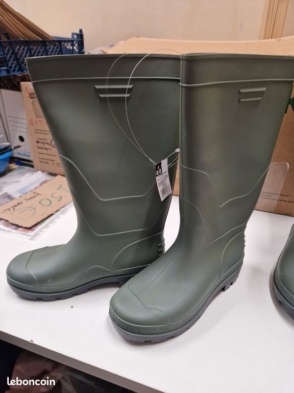 Bottes Grises Neuves Taille 39 – Style Casual, Sans Boîte Mais Jamais Portées