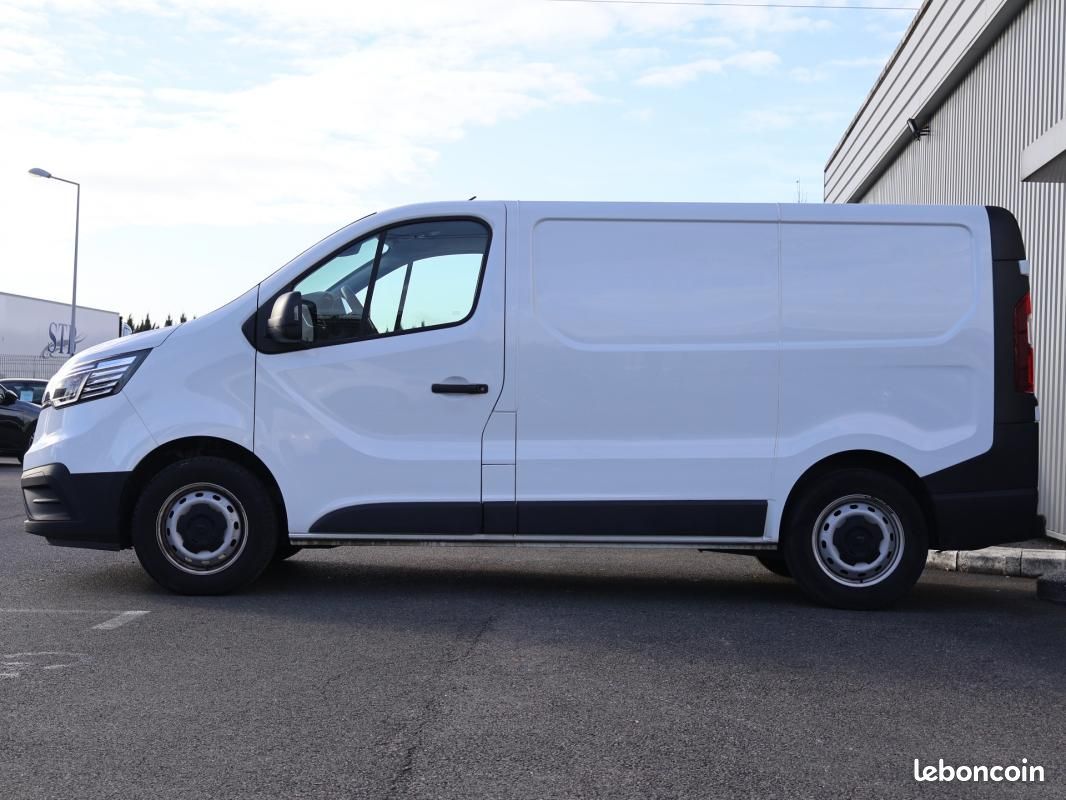 Renault Trafic FOURGON FGN L1H1 2800 KG BLUE DCI 150 GRAND CONFORT (image 3)