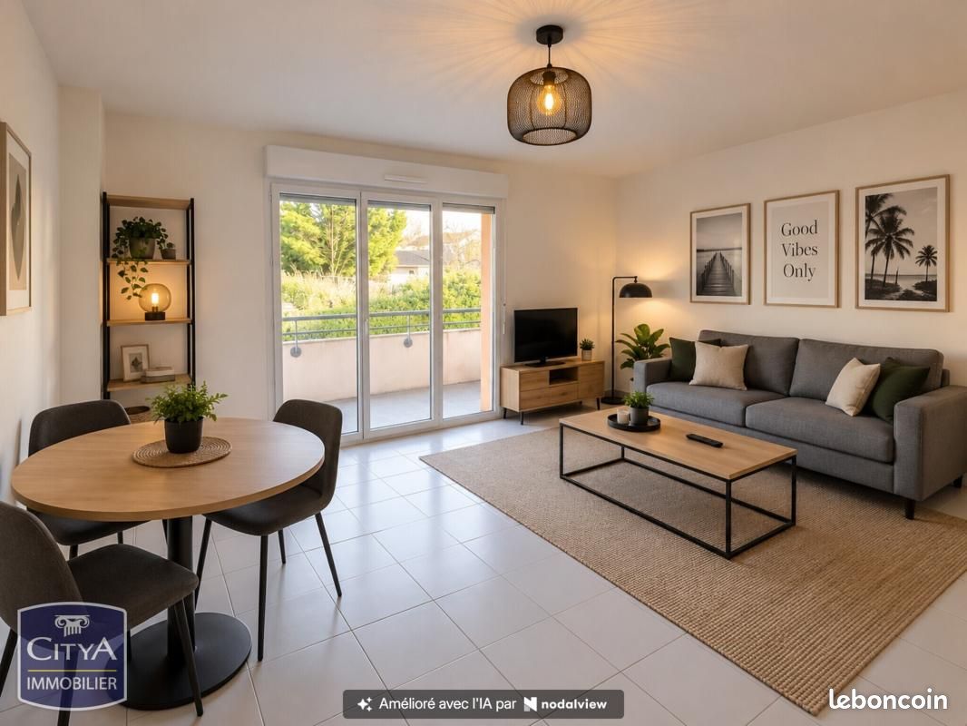Appartement 2 pièces 49 m² · à Saint-Jean-d'Angély · 49 m² · 73 000 €