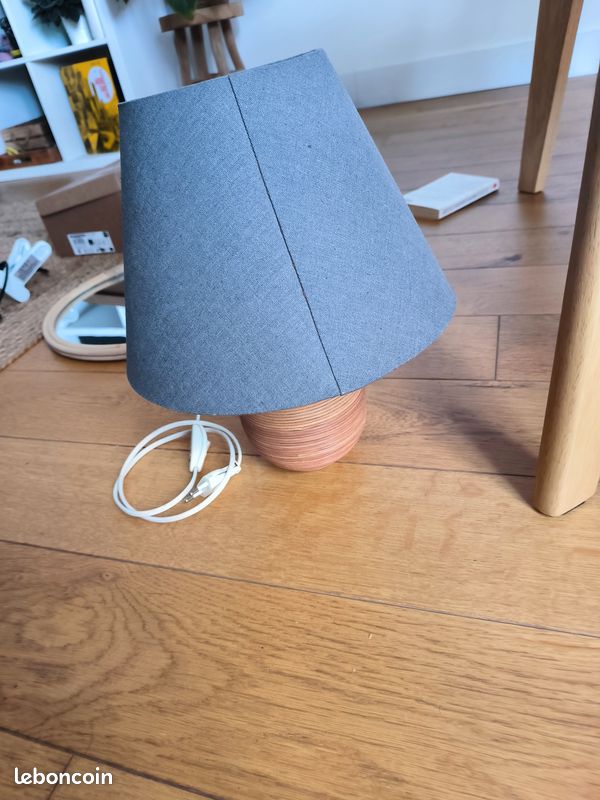 Lampe de chevet bois (image 6)