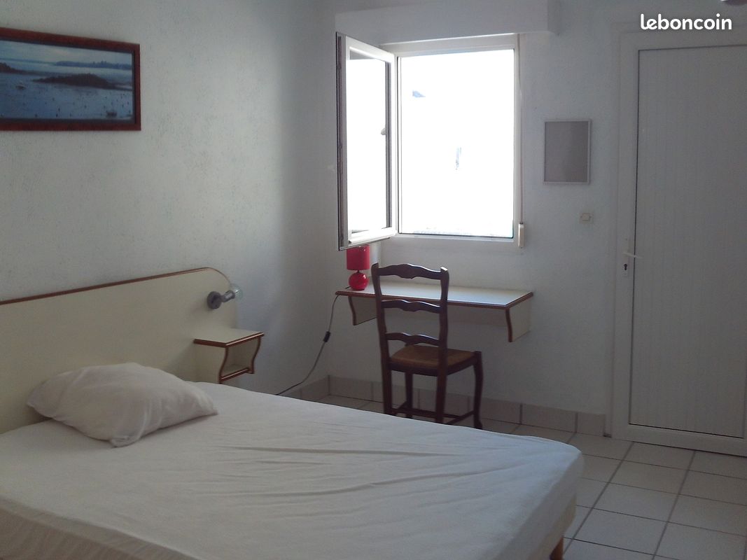Appartement 1 pièce 18 m² · à Landévant · 18 m² · 370 €