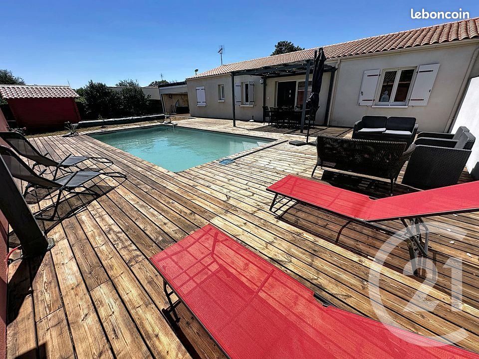 Maison 4 pièces 115 m² · à Saint-Xandre · 115 m² · 1 900 €