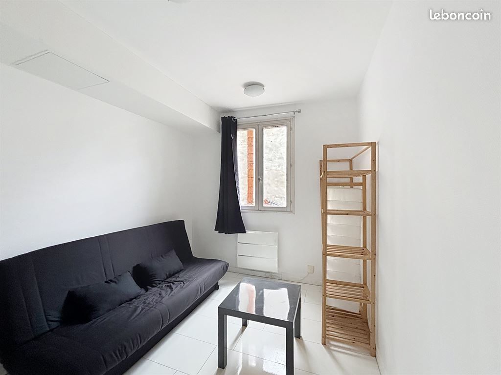 Appartement 1 pièce 19 m² · à Reims · 19 m² · 374 €