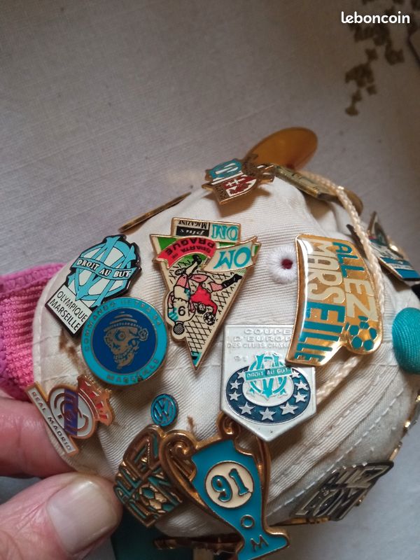 Pin's Olympique De Marseille OM – Vintage – Étoile Rouge – Collector