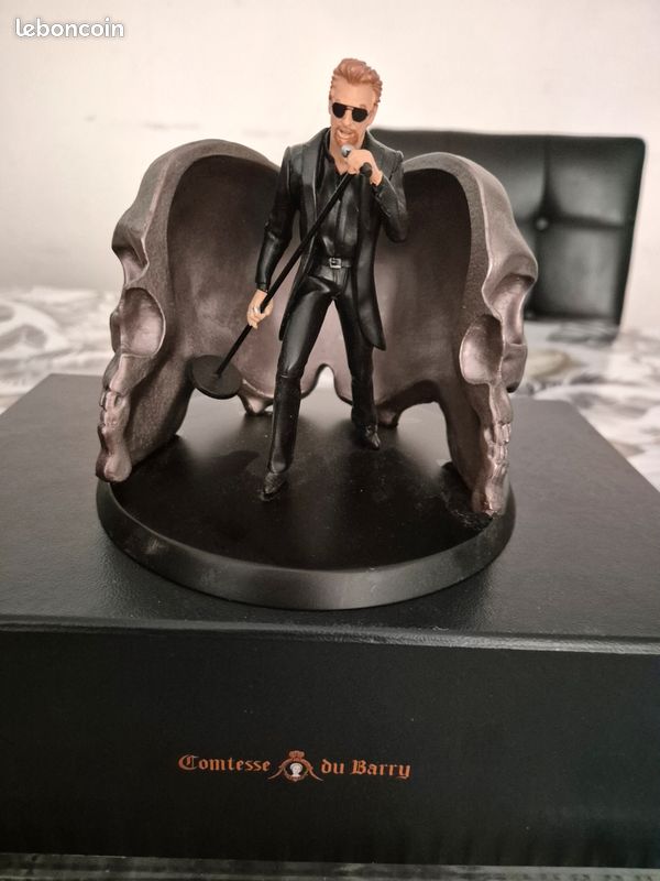 Figura De Johnny Hallyday De 30cm De Altura - Producto Nuevo En Embalaje Original, Ideal Para Fans Del Rock Francés