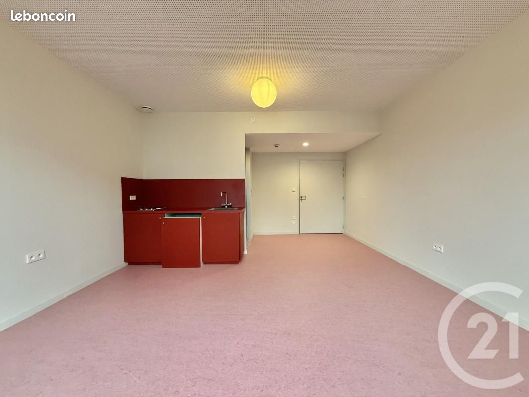 Appartement 1 pièce 24 m² · à Moulins · 24 m² · 375 €/mois