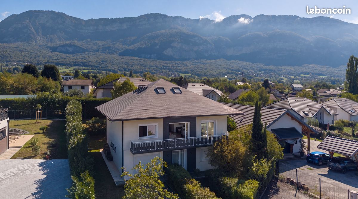 Maison 9 pièces 250 m² · à Aix-les-Bains · 250 m² · 840 000 €