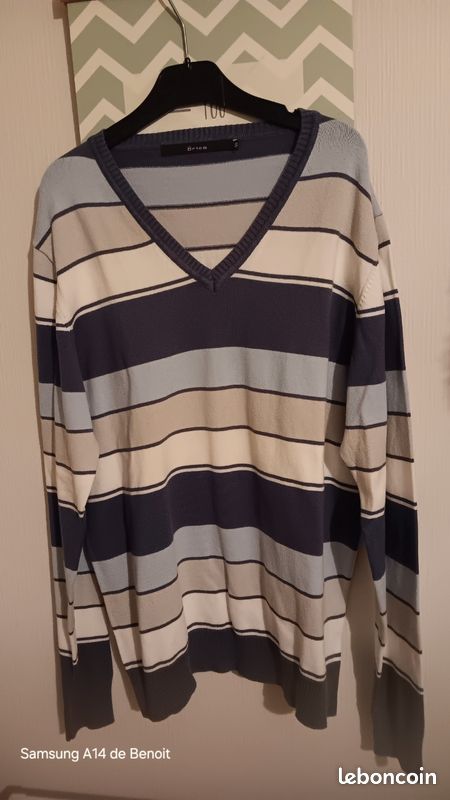 Pull Ancien Col Haut Bleu Marine Et Blanc – Marque Old Navy – Taille M – Laine Et Acrylique – Occasion Très Bon état