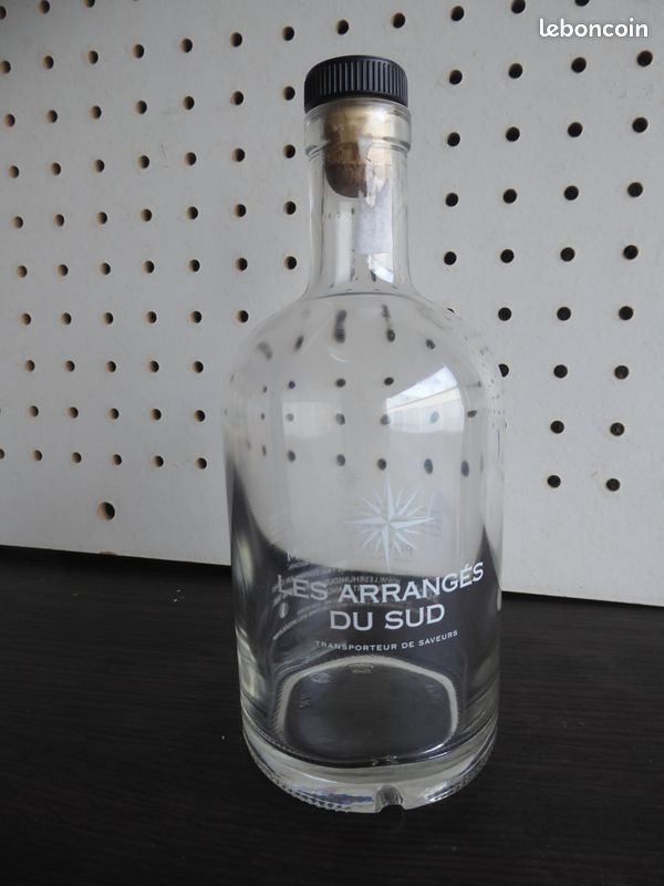 Bouteille de Rhum arrangé "Les arrangés du Sud" - VIDE (image 1)