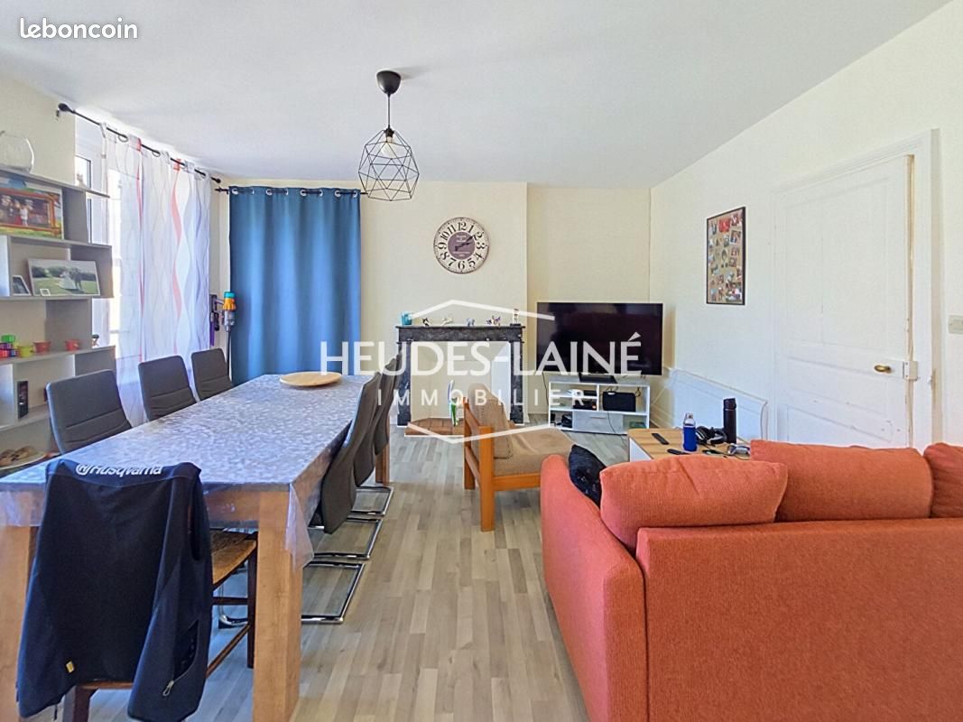 Appartement 4 pièces 98 m² · à Avranches · 98 m² · 160 000 €