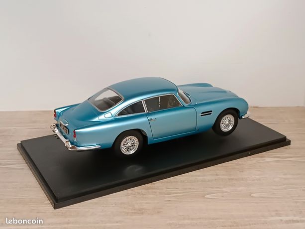 Aston Martin Db5 pas cher - Meilleures ofes sur le neuf et l'occasion