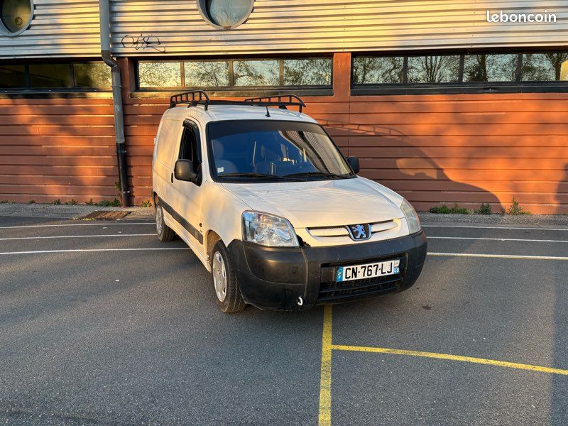 Peugeot partner 2.0 HDi (image 1)