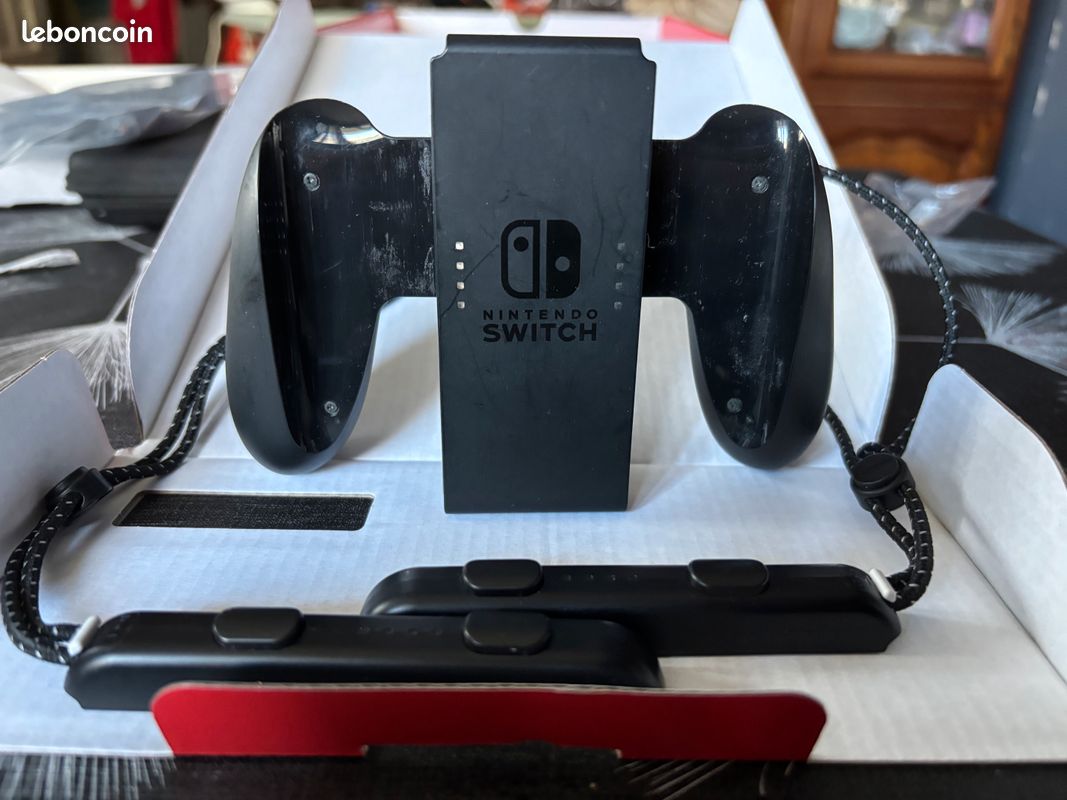 Nintendo Switch modèle OLED (image 8)