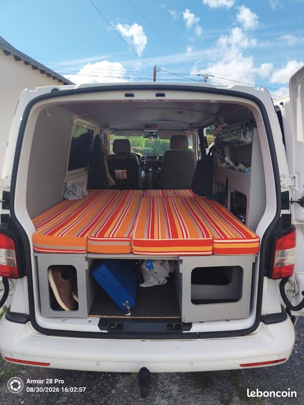 Aménagement VW transporter t5 (image 3)