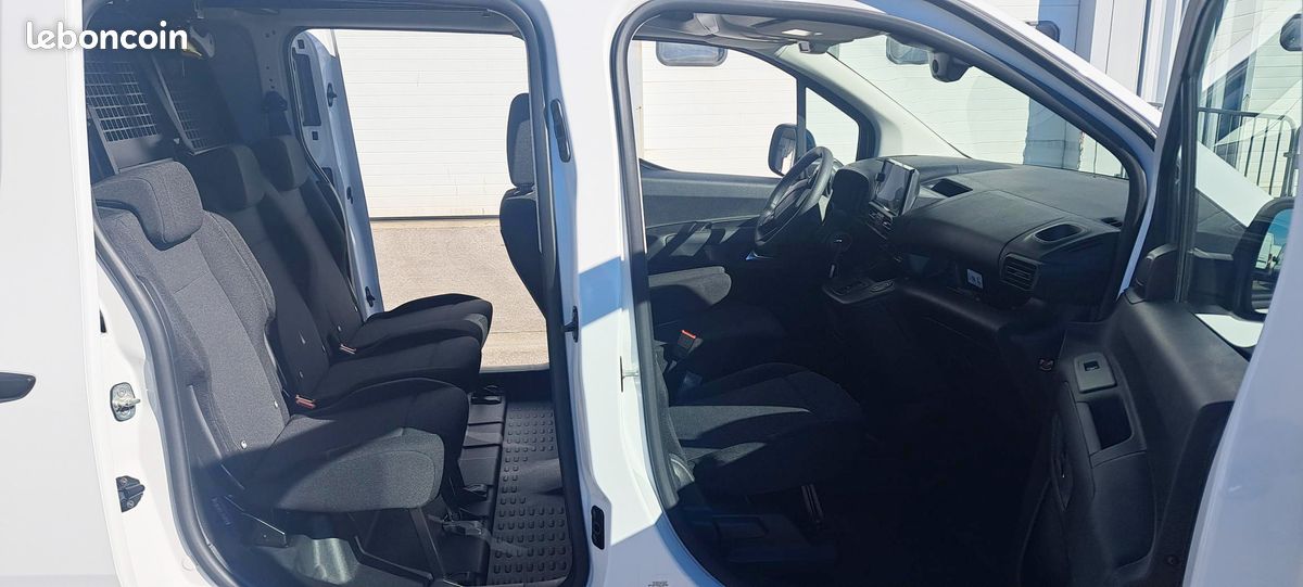 FIAT DOBLO COMBI 5 places Blue Hdi 130 (image 5)