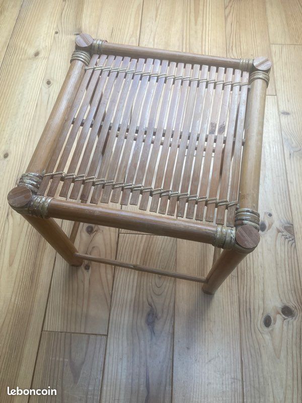 Petite table d appoint (image 1)