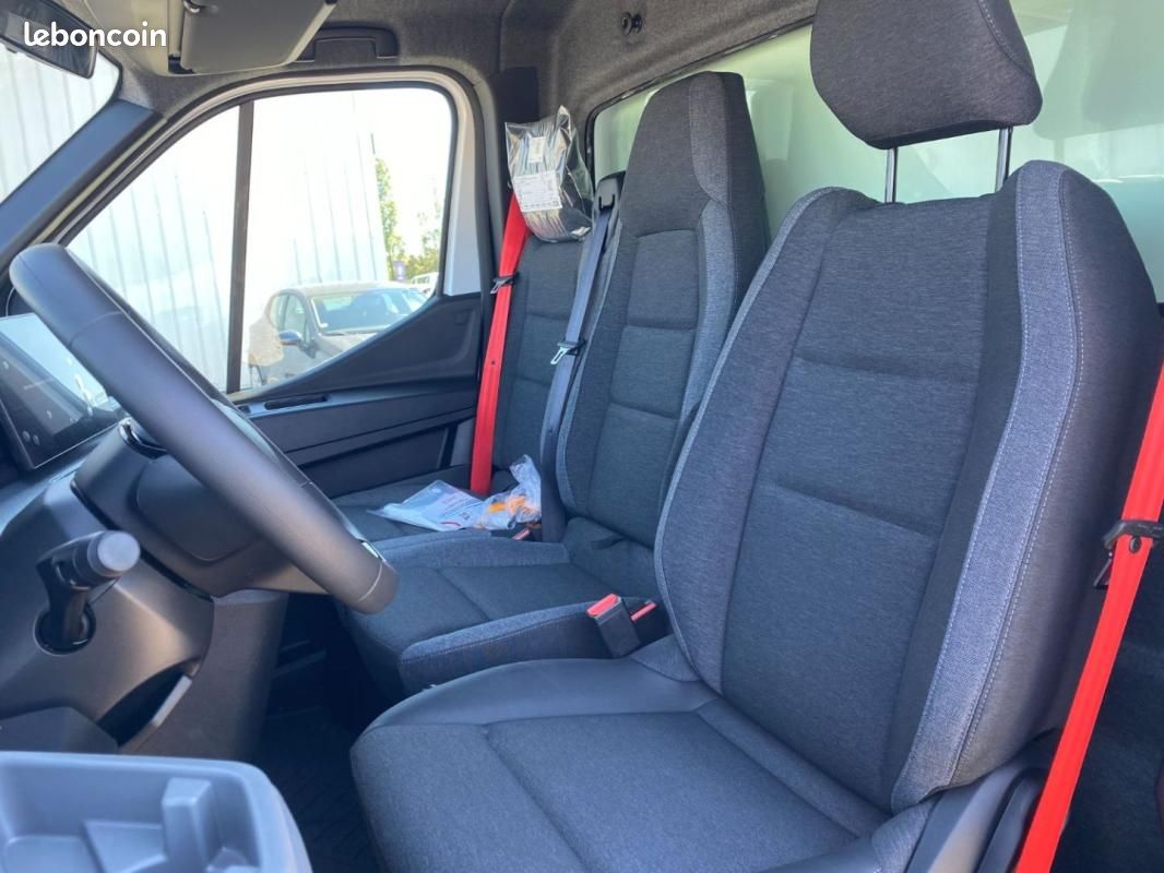 Renault Master CAISSE 170 CV L4 RJ 3T5 20M3 HAYON PORTE LATERALE CAPUCINE (image 10)
