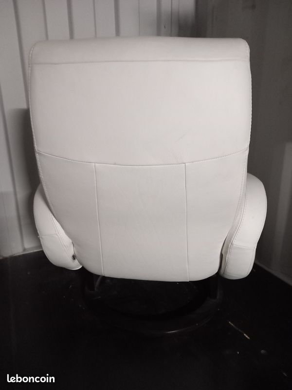 Fauteuil en cuir blanc (image 3)
