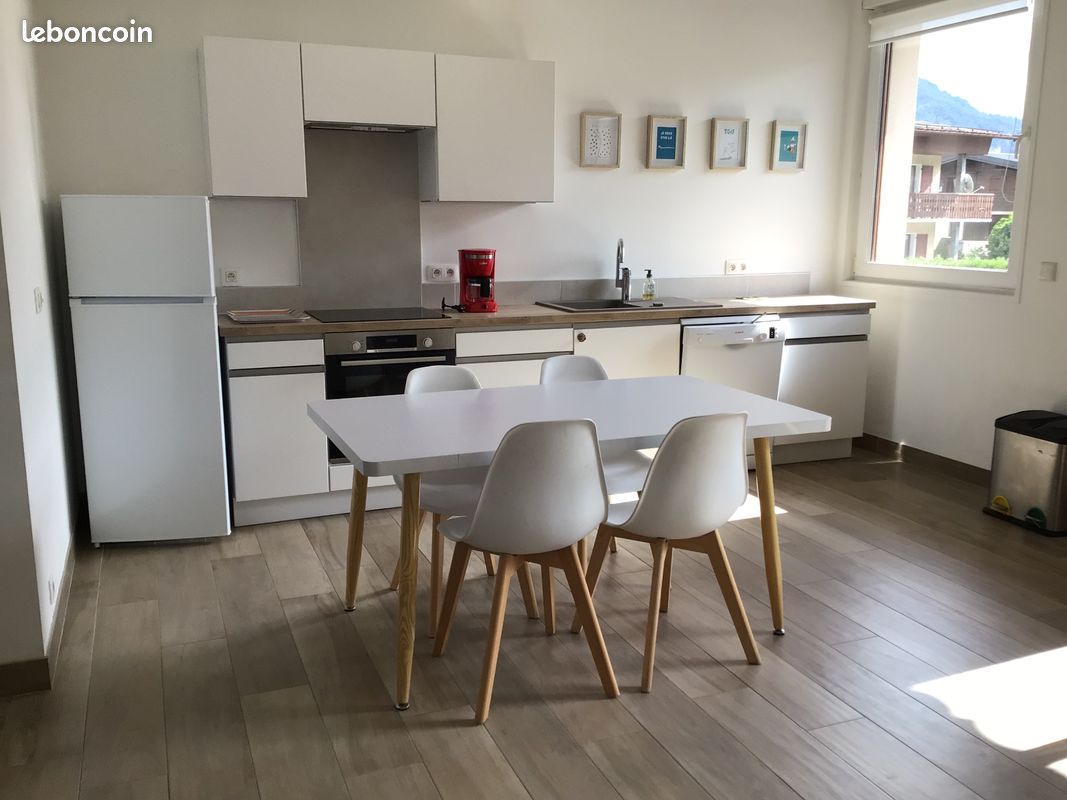 Appartement 3 pièces 65 m² · à Sallanches · 65 m² · 1 090 €/mois