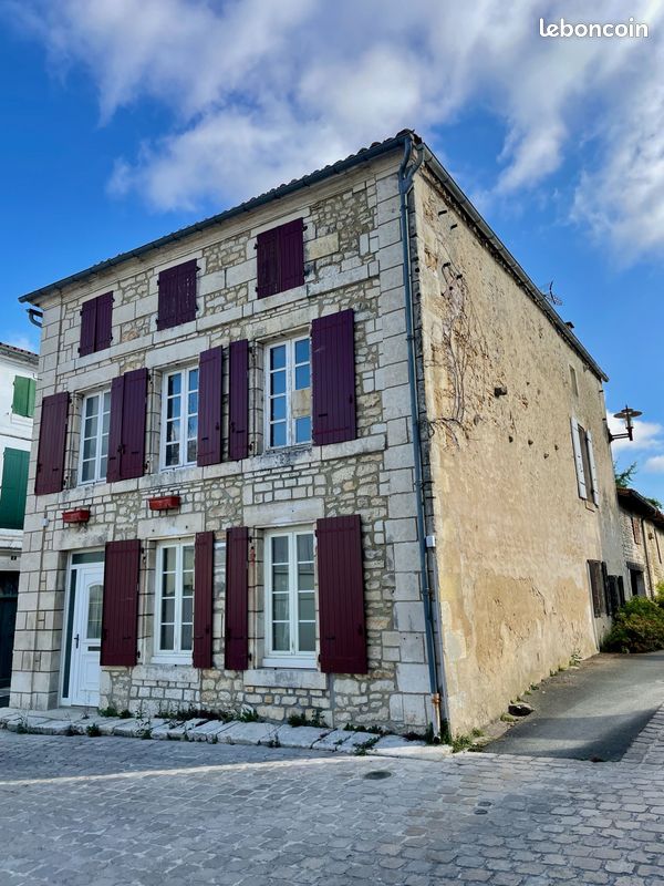 Maison 5 pièces 136 m² · à Saint-Porchaire · 136 m² · 117 167 €