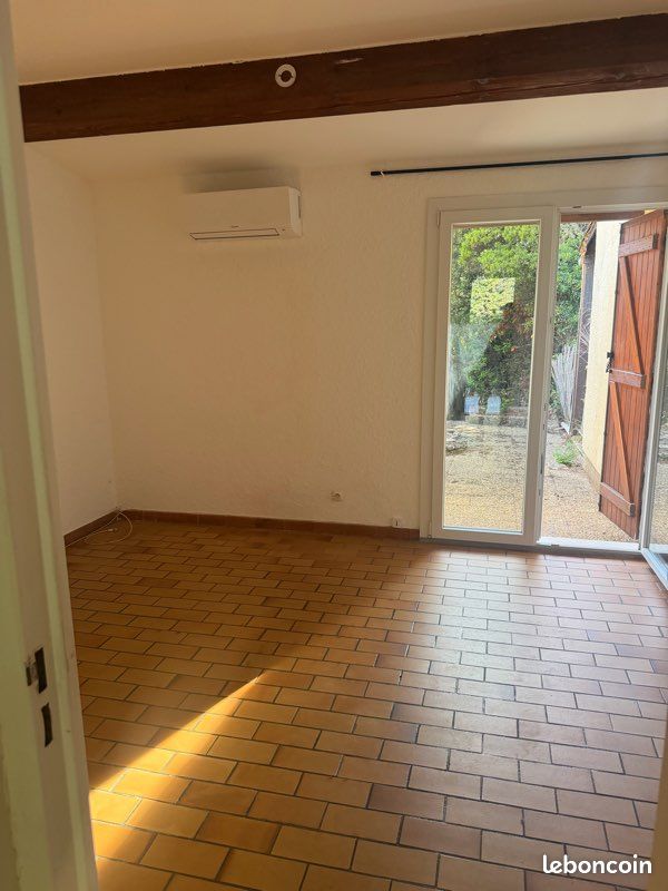 Appartement 1 pièce 27 m² · à Nîmes · 27 m² · 550 €/mois