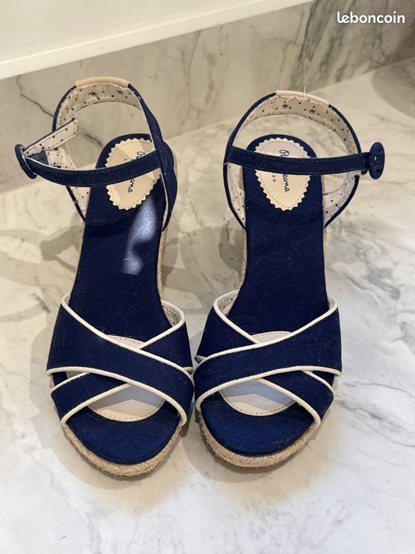 Tamaris Chaussure Compense Bleu Elegant Wedge Heel Pumps With