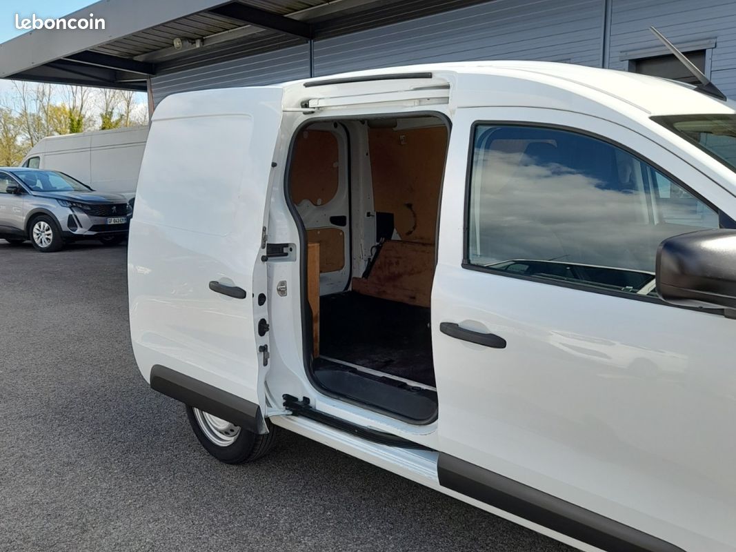 Renault express van blue dci 95 confort prix 10000 ht (image 11)