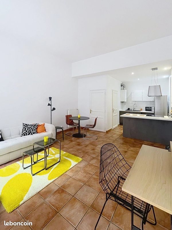 Appartement 2 pièces 52 m² · à Lyon · 52 m² · 1 015 €