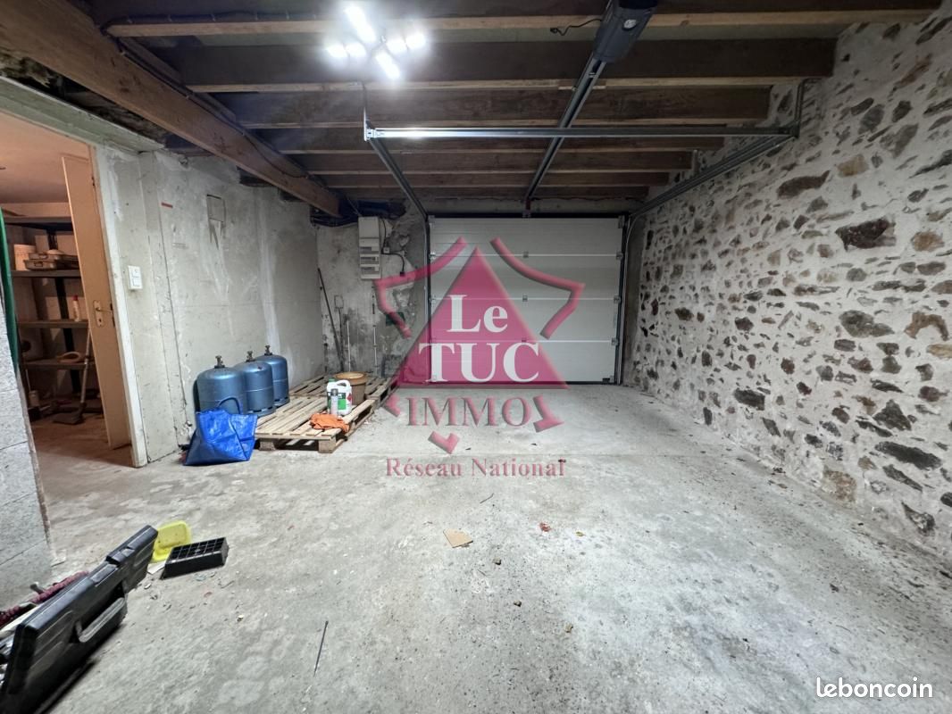 Maison 4 pièces 90 m² - Secondigny 79130 (image principale 3)