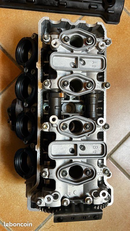 Culasse gsxr (image 1)