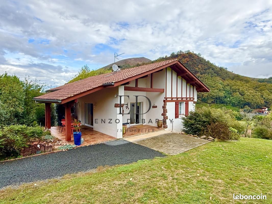 Maison 5 pièces 138 m² · à Bidarray · 138 m² · 543 500 €
