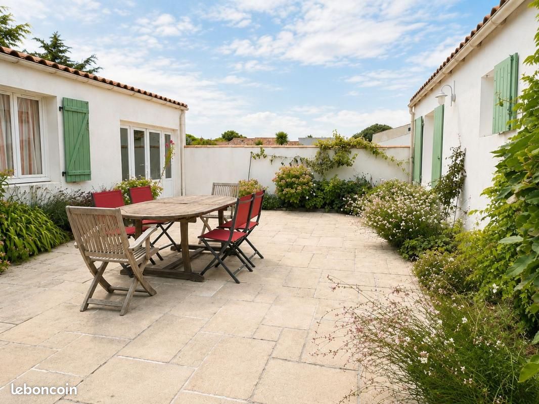 Maison 6 pièces 151 m² · à La Couarde-sur-Mer · 151 m² · 830 000 €