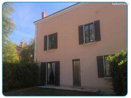 Maison 5 pièces 93 m² · à Renaison · 93,4 m² · 220 000 €