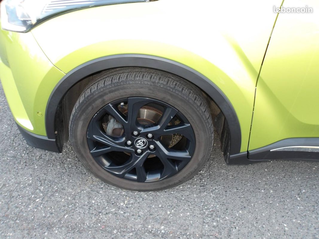 Toyota C-HR 122h JBL Edition 2WD E-CVT RC18 (image 5)