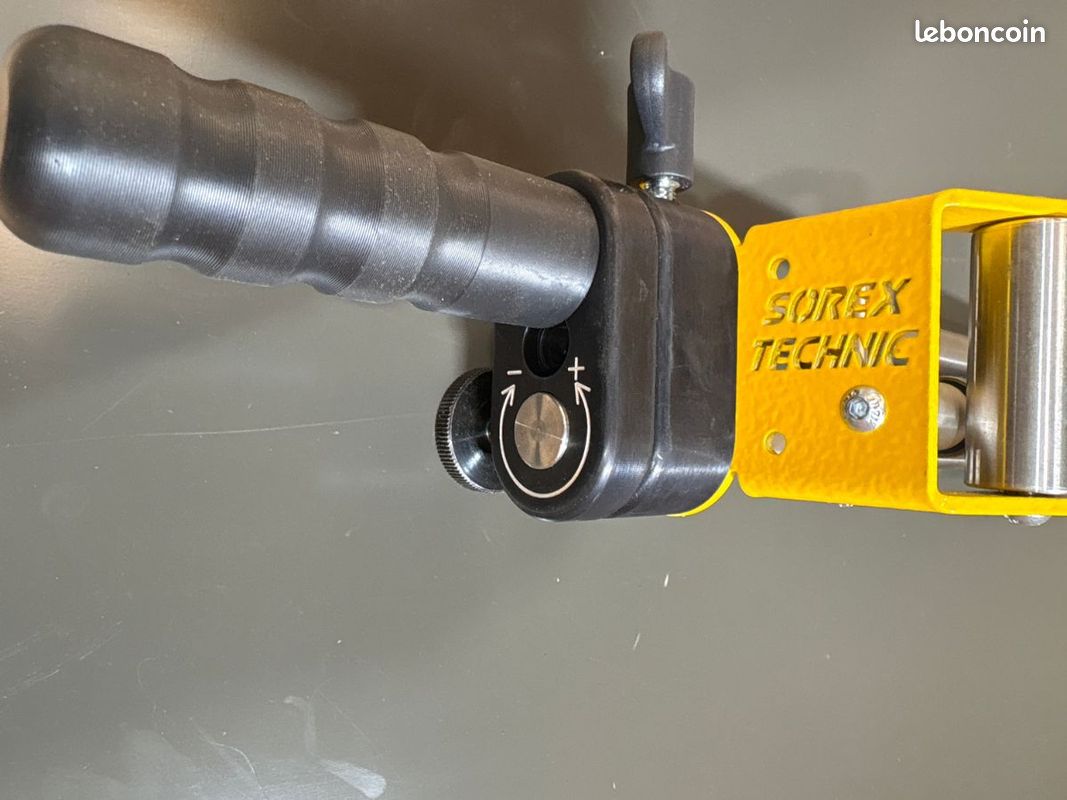 💥 OFFRE PROFESSIONNELLE – Plieuse à rouleaux UNO 250 mm – pliage concave & convexe – SOREX TECHNIC (image 4)