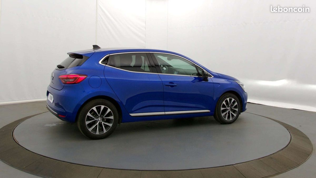 Renault clio tce 140 techno (image 12)