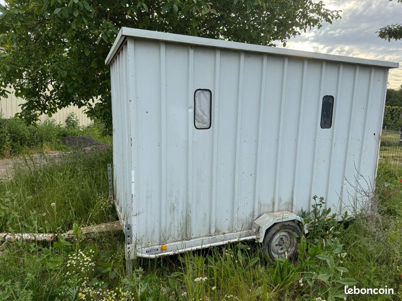 Cabane de chantier (image 1)