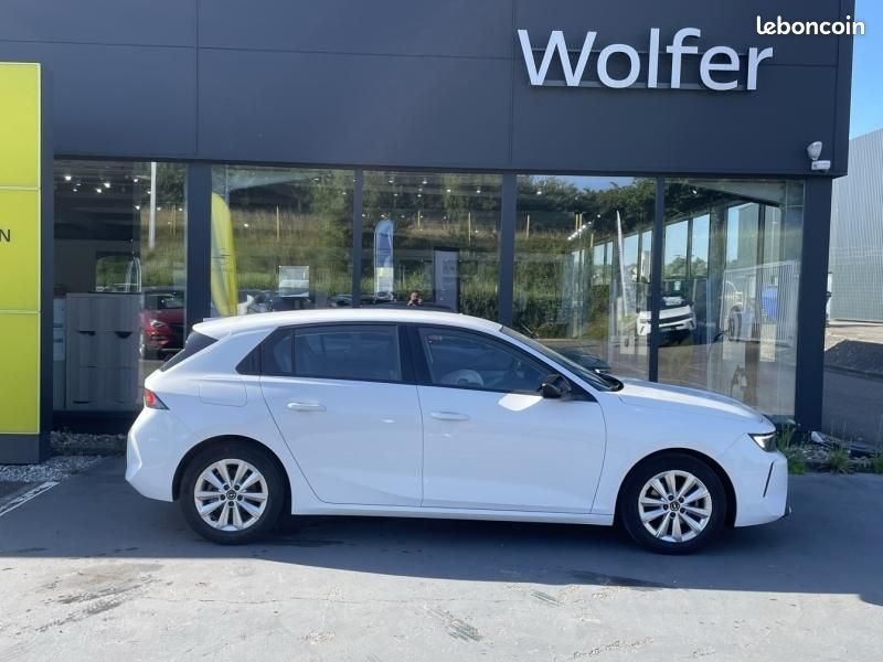 Opel Astra 1.2 Turbo 130ch BVA8 (image 4)
