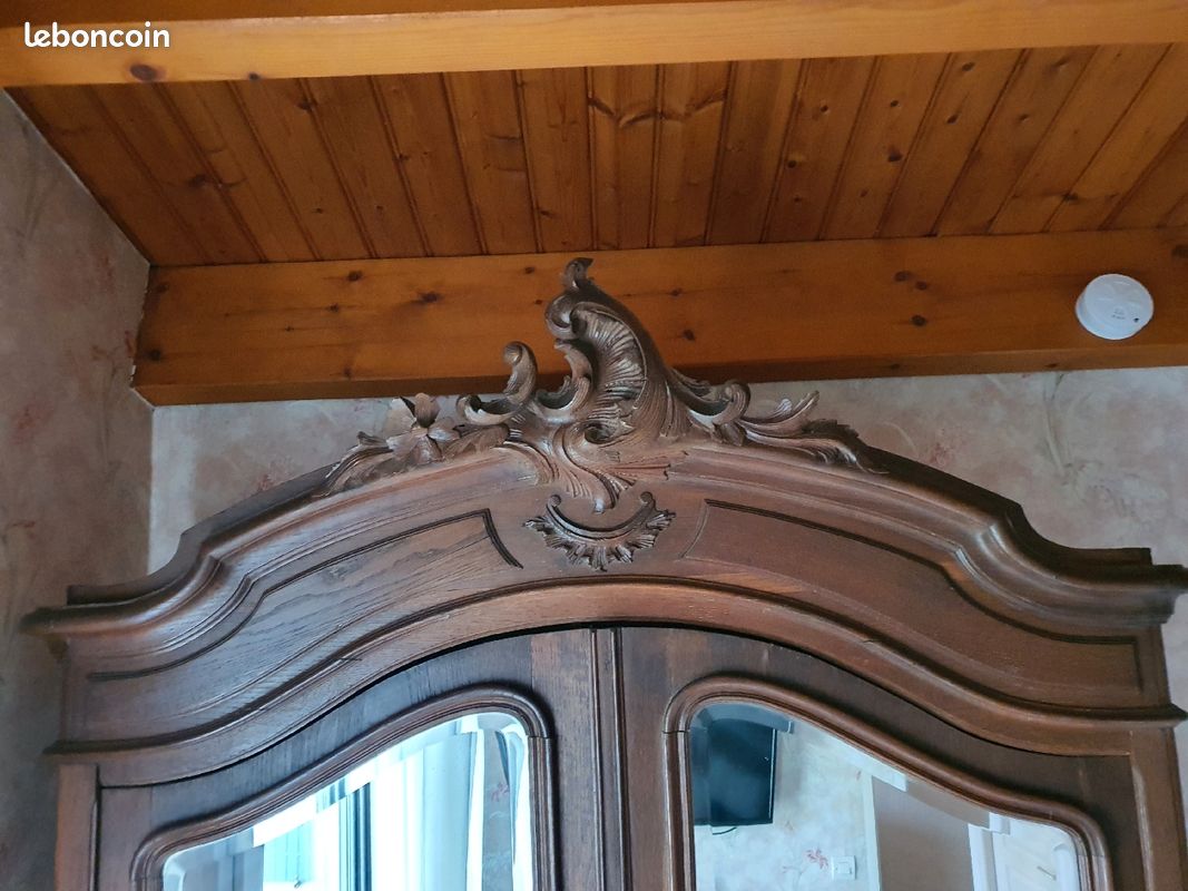Grande armoire ancienne très bon état (image 3)